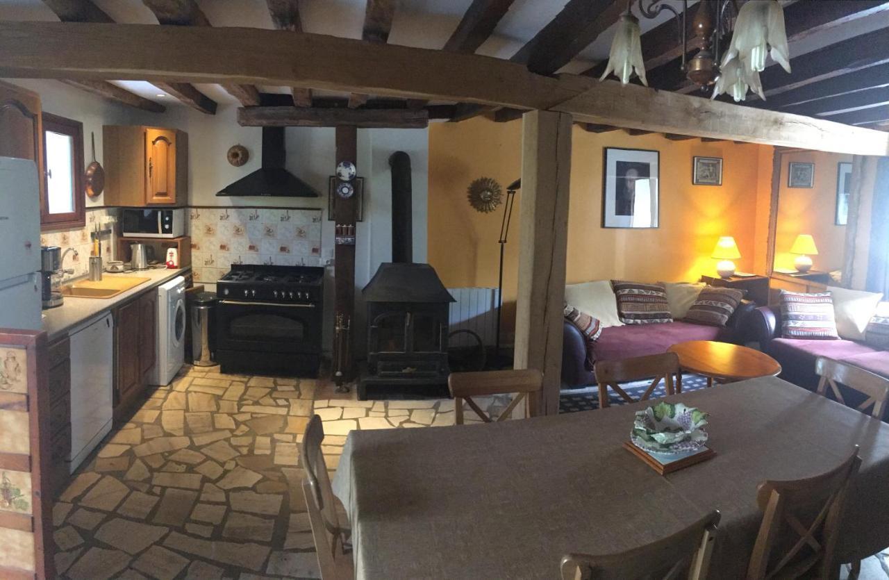 Les chaumières du Chêne Pouillé Exterior foto